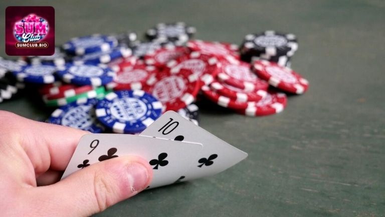 Hướng dẫn cách chơi Mậu Binh tại SumClub đơn giản, dễ hiểu